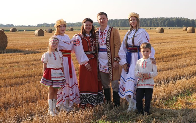 Семья Лях представит Гродненскую область на конкурсе Семья года