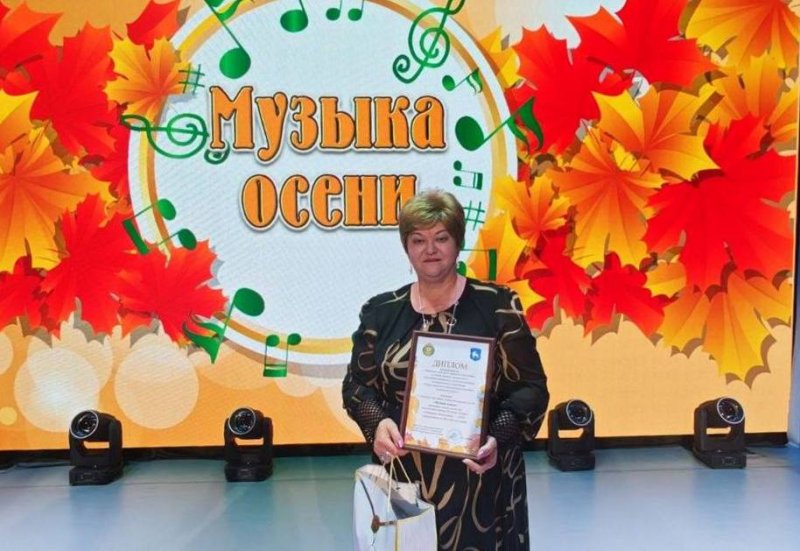 Победа Ирины Романчик в  V областном фестивале творчества пожилых людей Музыка осени