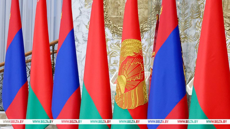 Александр Лукашенко Беларуси и Монголии надо начинать сотрудничество посерьезному
