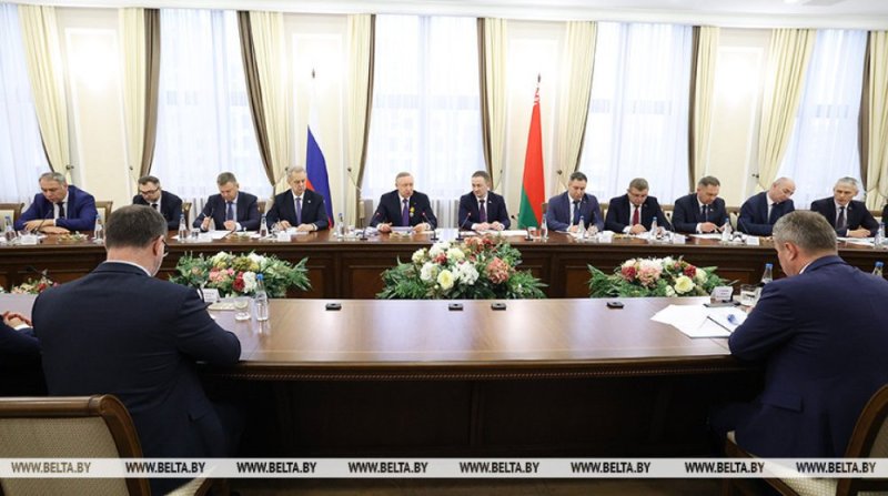 Правительства Беларуси и СанктПетербурга подписали дорожную карту сотрудничества на  годы