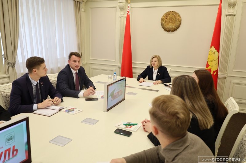В Гродно состоялось заседание областного штаба молодежного движения Искра