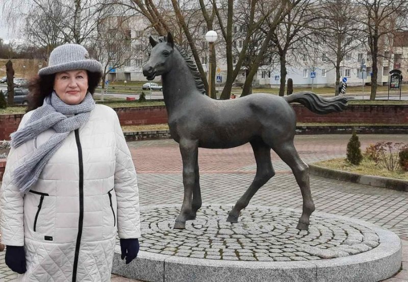 Елена Ковш Меня восхищают  трудолюбивые люди с глубинным  интеллектом и твердым характером