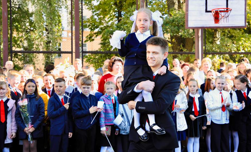 Торжественные линейки приуроченные ко Дню знаний пройдут в Беларуси  сентября