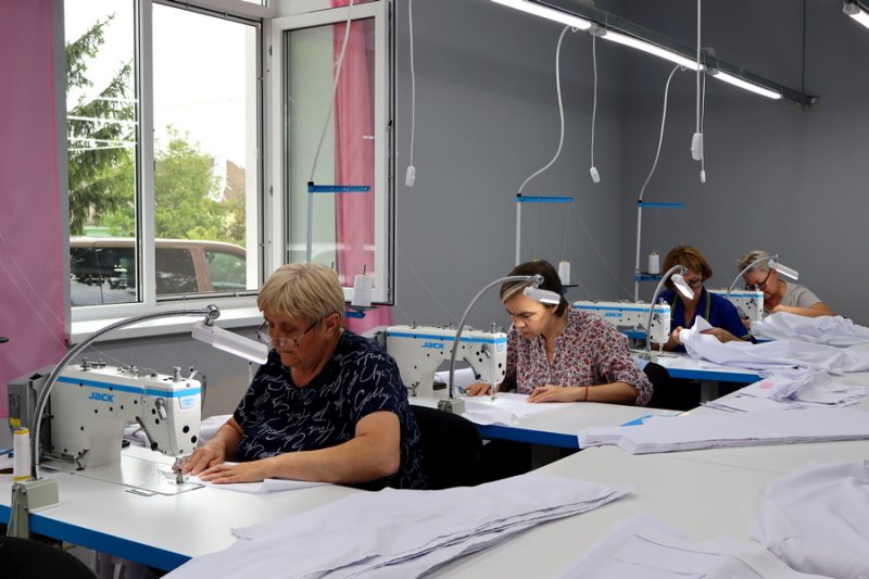 Достойные условия труда и заработная плата Как работает швейное производство ДиваЛайн