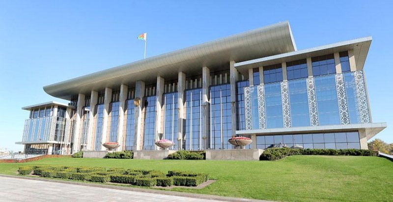 Александр Лукашенко принял с докладом Наталью Кочанову