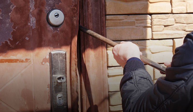 Как предотвратить кражу на даче