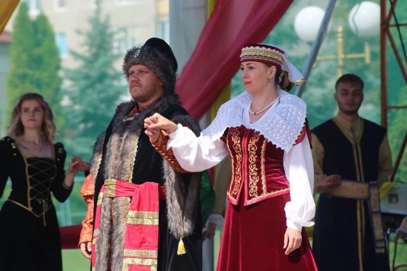 Расклад на свята Ганненск крмаш ад А да Я