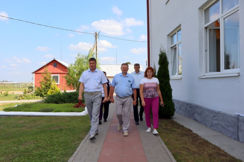 Сработали оперативно Первый заместитель председателя КГК Гродненской области Александр Садовничий проинспектировал восстановления после стихии