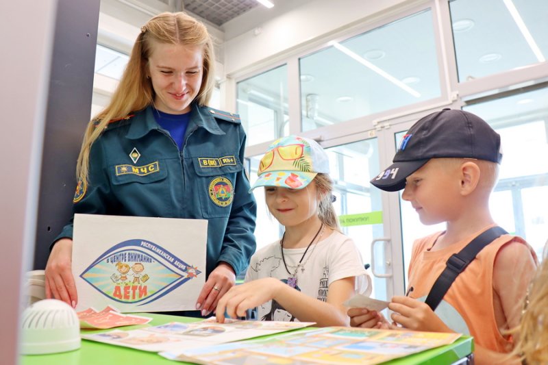Рассказали научили повторили В Зельве прошла акция В центре внимания  дети
