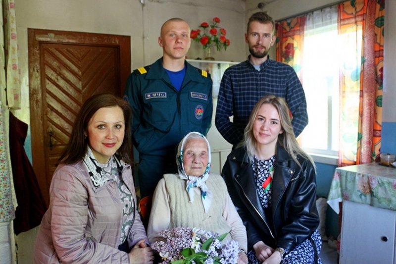 Перспективный кадровый резерв райисполкома посетил Зофию Тишко