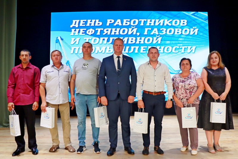 В Зельве состоялся концерт ко Дню работников нефтяной газовой и топливной промышленности