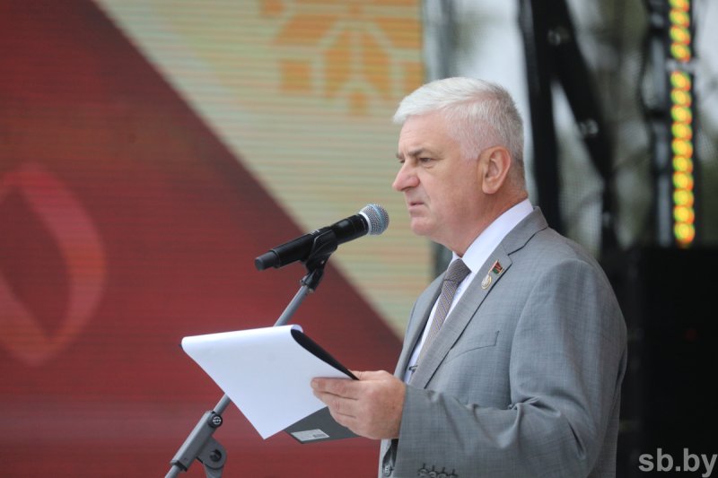 Члены Союза писателей Беларуси представили свое творчество на Дне белорусской письменности в Ивацевичах