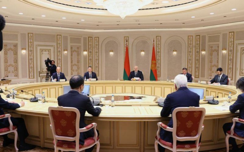 Александр Лукашенко о формуле сотрудничества с регионами России если чтото попало под запрет  покупайте белорусское