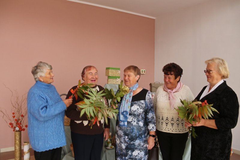 Никогда не унывать Зельвенцы празднуют День пожилых людей
