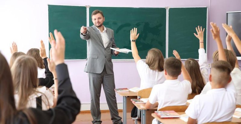 Школа  храм а педагог  святое Александр Лукашенко в День учителя напомнил про главный ориентир для каждого