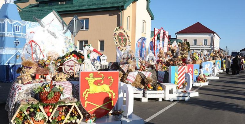 Александр Лукашенко принял участие на областных Дажынках в Воложине