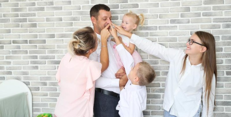 Александр Лукашенко с именем и ответственной ролью отца связано счастье самых родных и близких