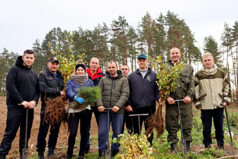 Зельвенский РОЧС присоединился к республиканской акции Дай лесу новае жыццё