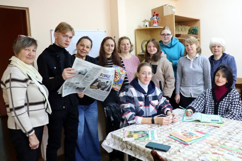 На День подписчика  в детскую школу искусств В Зельве прошла традиционная встреча с читателями районной газеты