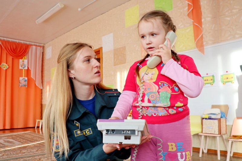 В детском саду  прошёл урок безопасности для малышей