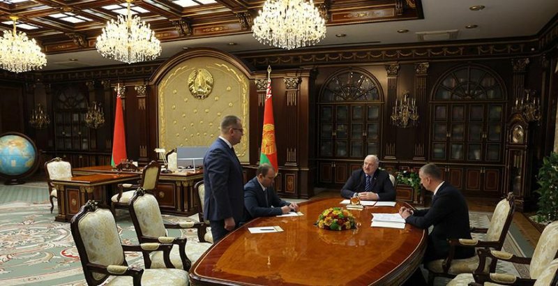 Александр Лукашенко согласовал назначение новых руководителей в Белнефтехим и на Беларуськалий