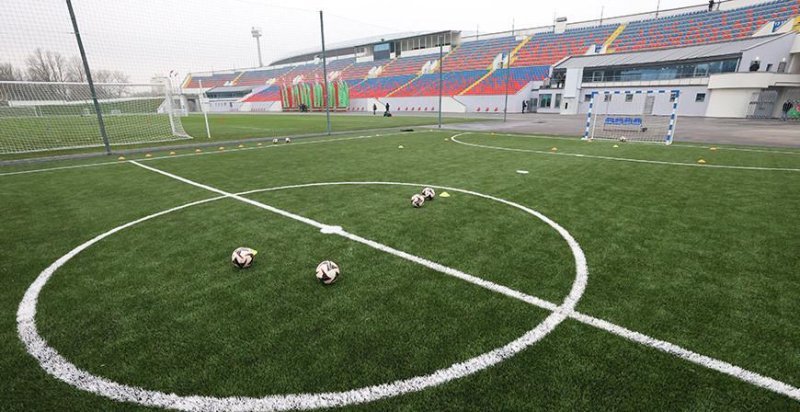 Александр Лукашенко ознакомился с обновленным столичным стадионом Трактор