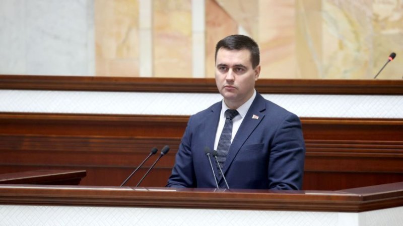 Депутаты приняли во втором чтении законопроект по вопросам образования