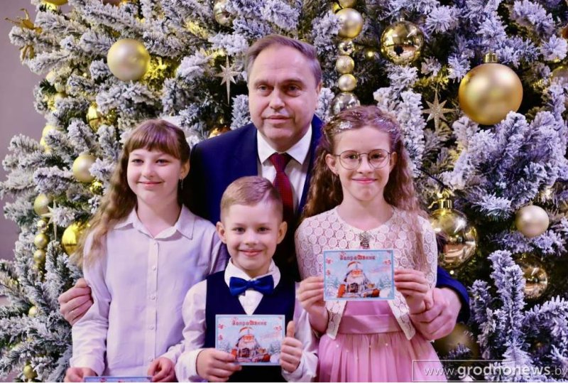 Мечты ребят сбываются с благотворительной акцией Наши дети Какие новогодние подарки готовят детям Гродненщины