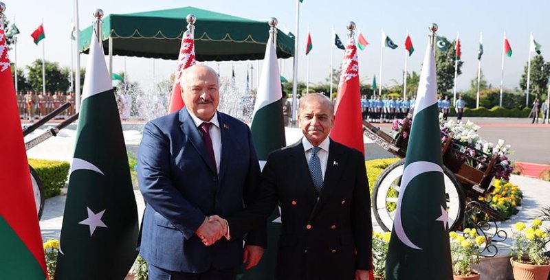 Александр Лукашенко и Шахбаз Шариф приняли совместное заявление