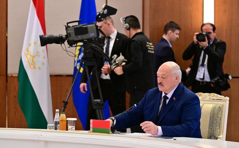 Александр Лукашенко в Астане принял участие в саммите ОДКБ