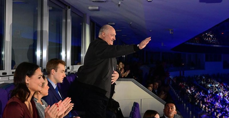 Александр Лукашенко приехал на спортивноразвлекательное шоу Время наших побед в МинскАрене