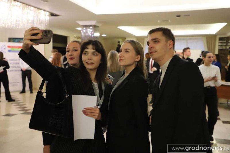 В Минске стартовал XI Форум молодых журналистов Роль новых медиа в условиях электоральной кампании