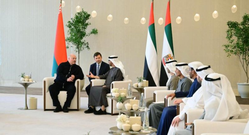 Александр Лукашенко встретился с Президентом ОАЭ