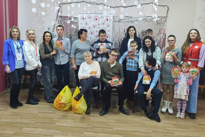 Исполнять мечты детей поможет Елка желаний