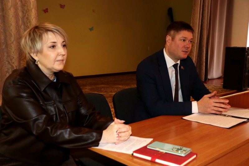 Руководство района встретилось с коллективом Князевской средней школы