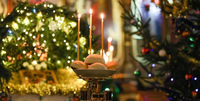 Меню из  блюд колядование и обмен подарками Какие традиции связанные с Рождеством Христовым дошли до наших дней