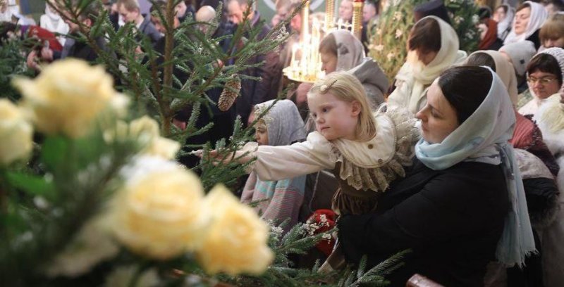 Александр Лукашенко пусть Рождество станет источником духовных сил для новых свершений и открытий