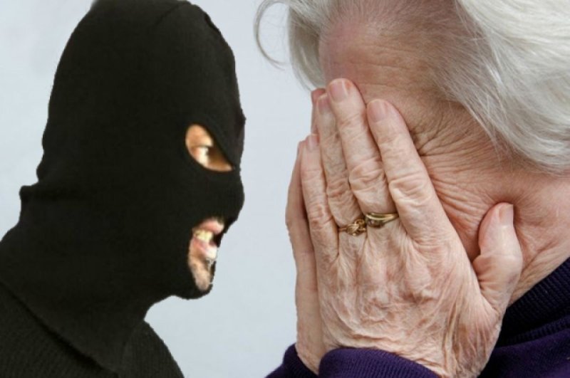 Как обезопасить престарелых людей от воров и мошенников