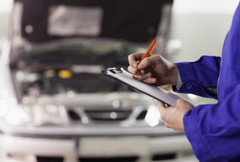 Рассказываем почему сейчас закрыта диагностическая станция в Зельве