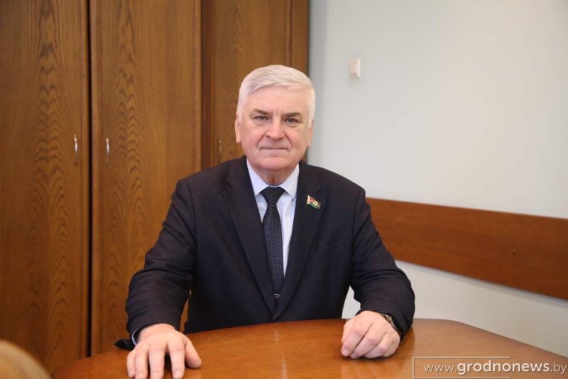 Интеллект знания умения  самая большая сила Валентин Семеняко рассказал о своем жизненном и трудовом пути в интервью без галстуков