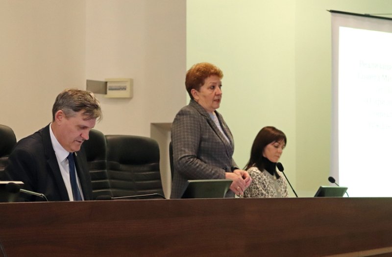 Как защитить детей в семьях которых имеются критерии и показатели социально опасного положения обсудили на районном семинареучебе