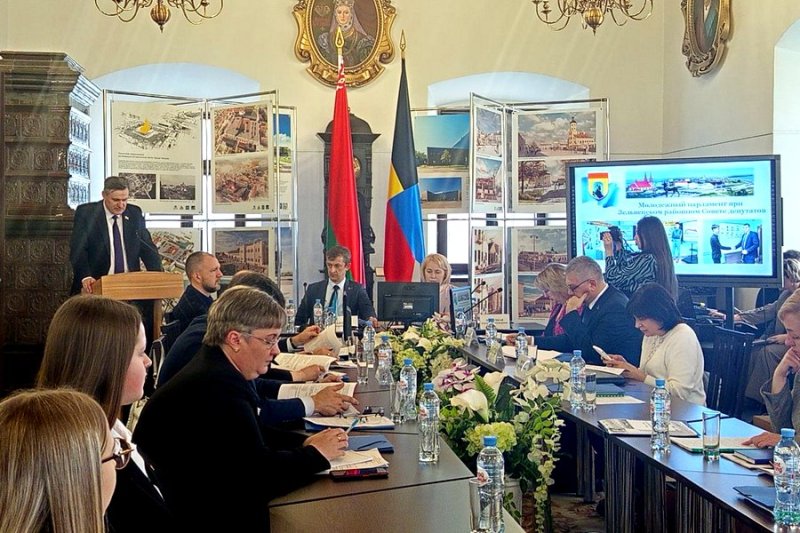 Зельва получила статус Город дружественный детям и подросткам