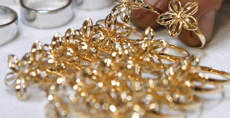 В Беларуси вновь разрешили интернетторговлю отечественными ювелирными изделиями