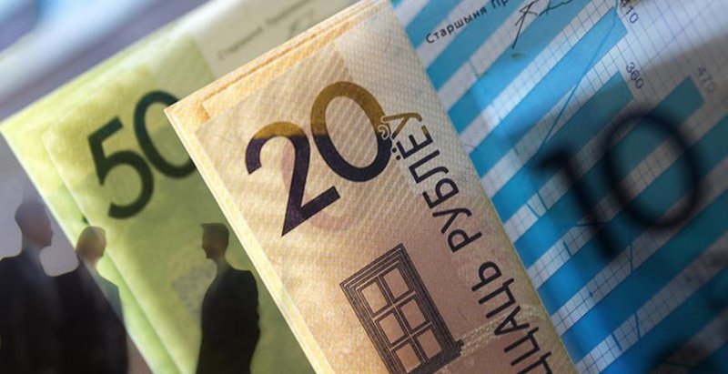 Александр Лукашенко подписал закон о потребительском кредите и микрозайме