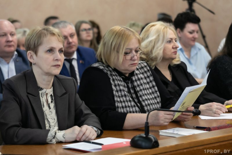 В чем разница между работой по совместительству и возложением дополнительных обязанностей на сотрудника