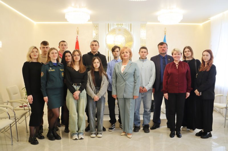 В Зельве состоялась диалоговая площадка Семья как высшая ценность