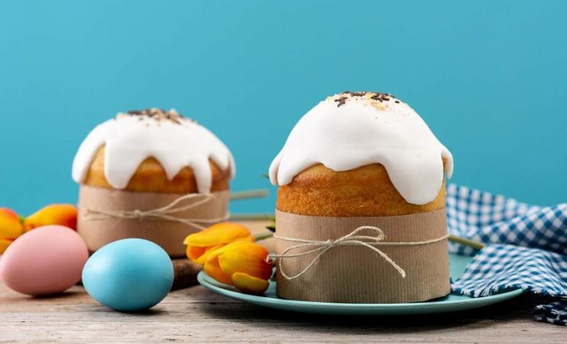 Сколько хранятся кулич и крашеные яйца