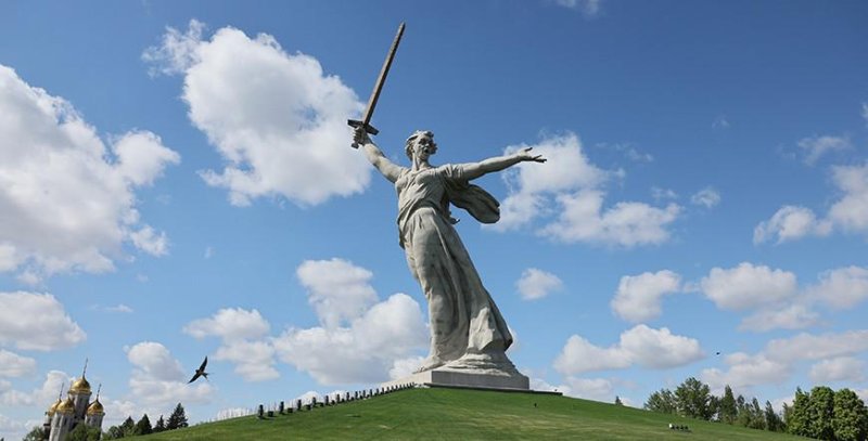 Александр Лукашенко прибыл в Волгоград где примет участие в международном форуме и встретится с Владимиром Путиным