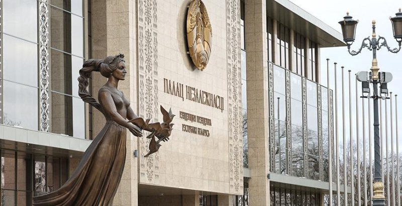 Александр Лукашенко поздравил работников печати с профессиональным праздником