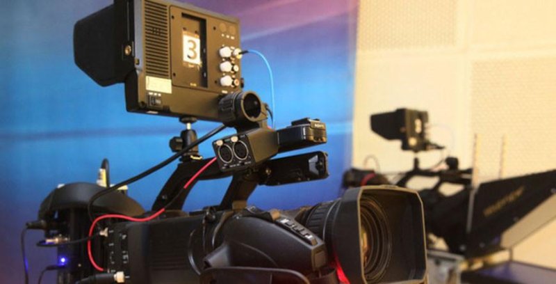 Александр Лукашенко поздравил работников радио телевидения и связи с профессиональным праздником